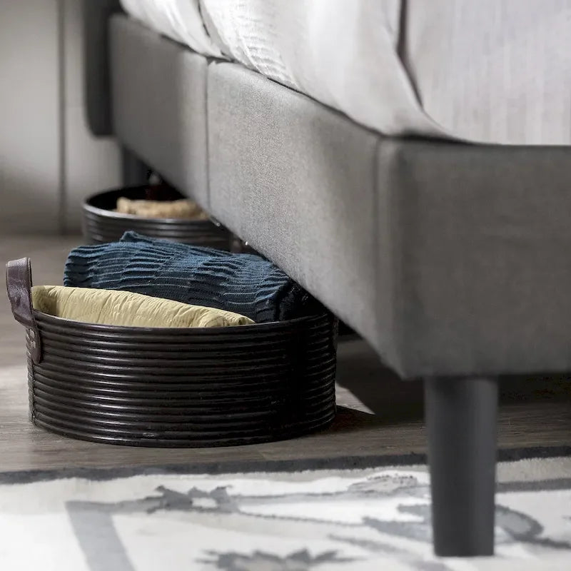 Struttura letto imbottita con bottoni trapuntati grigio scuro - California King