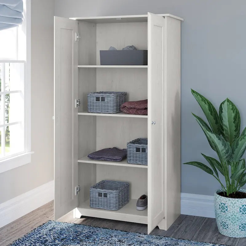 Armadio alto in rovere espresso con ante - 31.38L x 16.30W x 61.14H
