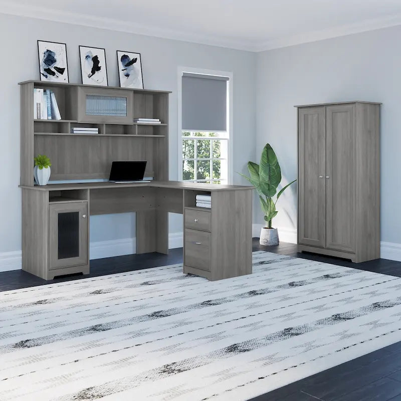 Armadio alto in rovere espresso con ante - 31.38L x 16.30W x 61.14H