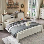 Struttura letto king size in stile rustico con mensole portaoggetti e stazione di ricarica