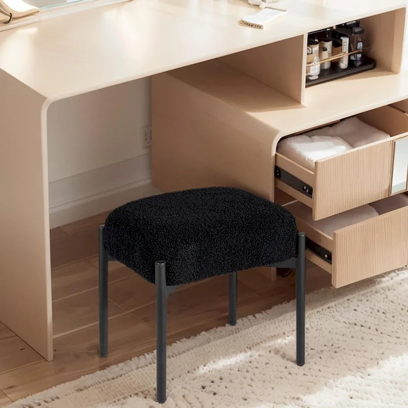 Sgabello rotondo in pelliccia sintetica Teddy per toeletta, pouf poggiapiedi